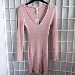 Pink Ribbed Knit V-Neck Dress/tunic